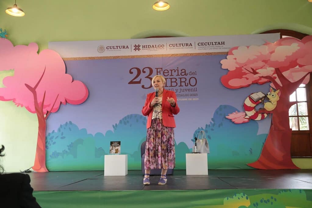 23 feria ldel libro infantil y juvenil Hidalgo, ponente María josé almudi antin